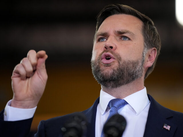 JD Vance U.S. Vice President J.D. Vance speaks at Mid-City Steel on August 28, 2025 in La Crosse, W