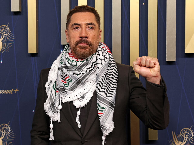 JavierBardem Spanish actor Javier Bardem arrives for the 77th Primetime Emmy Awards at the Peacock Thea