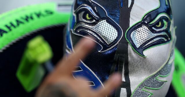 Seahawks Will Have Undercover Cops Dressed as Opposing Fans to Thwart Troublemakers at Home Games