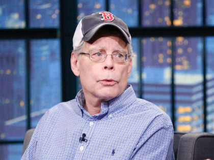 LATE NIGHT WITH SETH MEYERS -- Episode 0102 -- Pictured: (l-r) Author Stephen King during