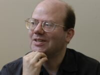 Wikipedia Co-Founder Larry Sanger Tells Tucker Carlson that the Site Blacklists Breitbart News