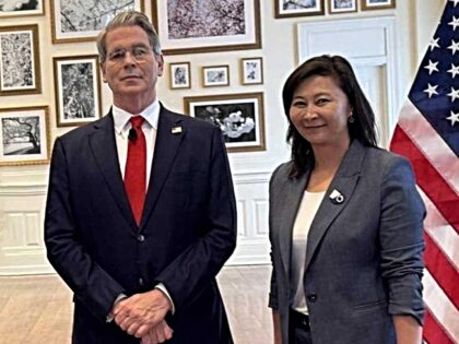 Scott Bessent, US Treasury Secretary, and Umut Abakirova, Bakai Bank Chairwoman