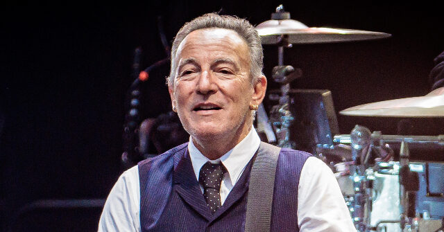 Bruce Springsteen Says 'America Is Battered,' We're in 'Dangerous Times' at Premiere of His Biopic 'Deliver Me from Nowhere'