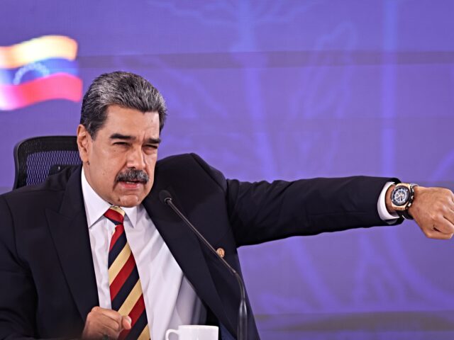 maduro taunts trump CARACAS, VENEZUELA - SEPTEMBER 01: President of Venezuela Nicolás Maduro shows off a watc