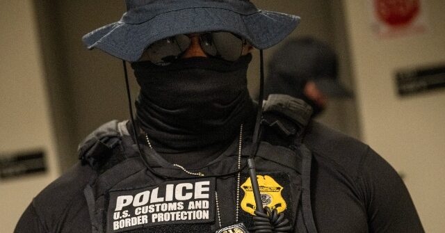 European 'Activist' Uses AI Facial Recognition Tech to Identify Masked ICE Officers