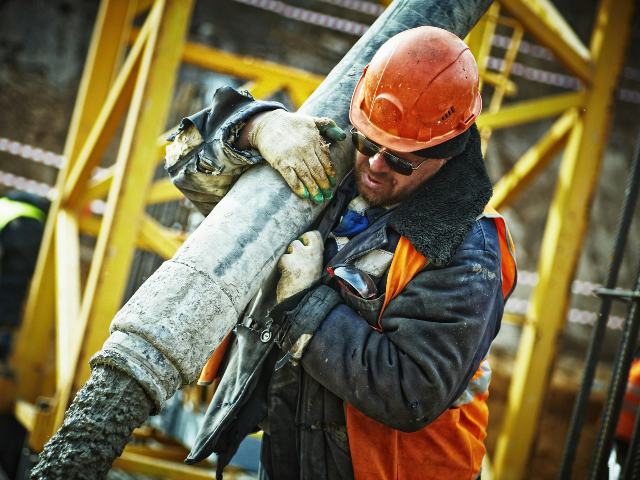 construction worker pipe