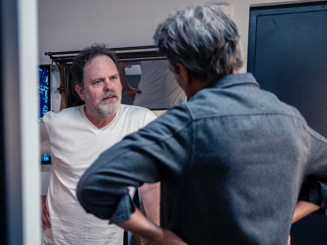 rainnwilson LATE NIGHT WITH SETH MEYERS -- Episode 1693 -- Pictured: (l-r) Actor Rainn Wilson talks wi