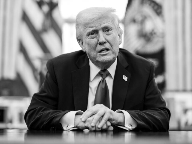 trump-resolute-desk-bw-white-house-flickr President Donald Trump announces tariffs on auto imports in the Oval Office, Wednesday, Ma