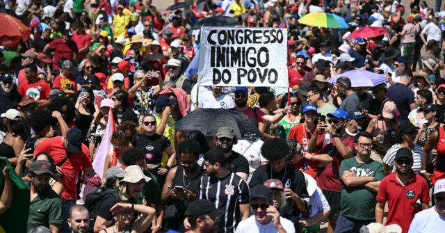 Massive Protests Across Brazil Oppose Lawmakers' Immunity and Amnesty Bills