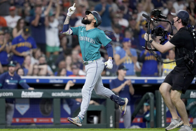 Mariners Astros Baseball The Associated Press