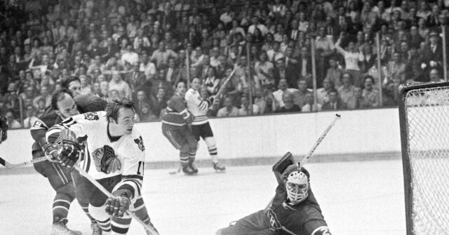 Hall of Fame Goalie Ken Dryden Dies at 78, Led Canadiens to Six Stanley Cups