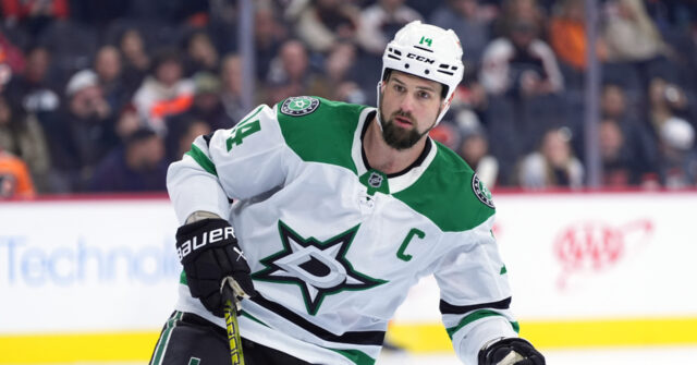 Dallas Stars Captain Jamie Benn Undergoes Surgery for Collapsed Lung, Misses Season Opener