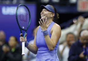 Anisimova manifests trip to U.S. Open finale; will meet Sabalenka