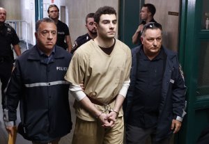 Luigi Mangione seeks dismissal of death penalty indictment