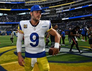 Marks, Stafford, Waller among fantasy football add/drops for Week 5