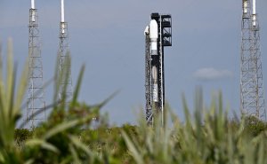 SpaceX launches 28 Starlink satellites from Cape Canaveral