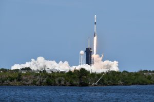 SpaceX Saturday Starlink launch on schedule