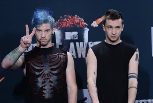 Twenty One Pilots' 'Breach' tops U.S. album chart