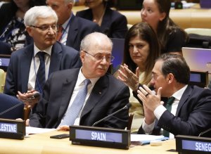 U.N. votes to support Hamas-free Palestinian government