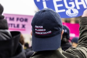 Wisconsin Planned Parenthood pauses abortions in wake of Trump bill