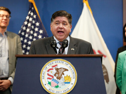 Illinois Governor JB Pritzker speaks during a news conference to announce French quantum c