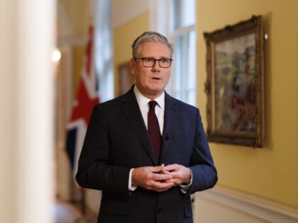 Leftist Labour Party Falls to Record Low Support, as Farage’s Reform and Greens Surge