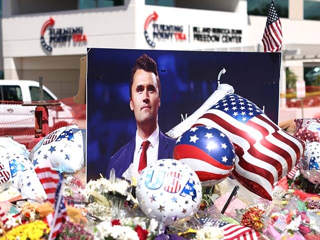 5481430149906e108b913o A memorial is displayed outside the headquarters of Turning Point USA, on the day follow h