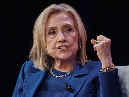 Title: Philanthropy Clinton Global Initiative Image ID: 25267663992150 Article: Former U.S