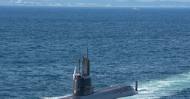 Trump: South Korea to Build Nuclear-Powered Sub in the 'Good Ol' USA'