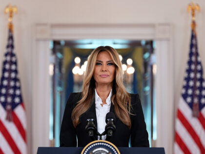 Title: Melania Trump Image ID: 25283549562446 Article: First lady Melania Trump speaks in