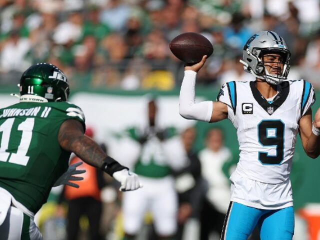 NFL Broadcast Suffers Extremely Bizarre Audio Problems