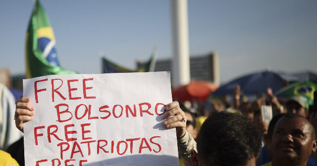 Bolsonaro Family Leads Peaceful Walk for Freedom of Conservative Protesters