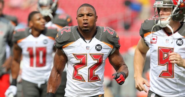 Doug Martin, Former Buccaneers Running Back, Dead at 36