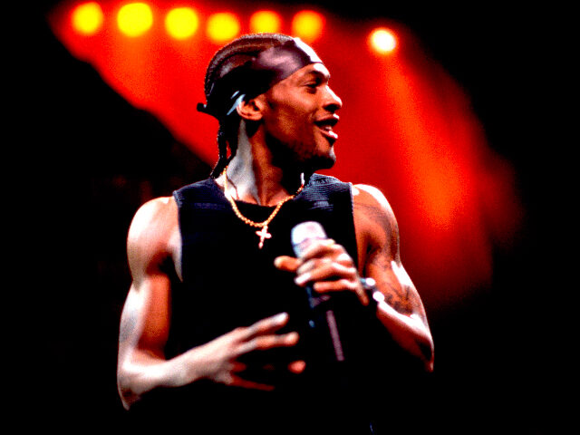 Singer D'Angelo (born Michael Eugene Archer) performs on stage at the Aire Crown Thea