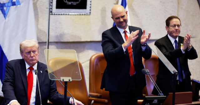 WATCH: Donald Trump Asks Israeli President to Pardon Benjamin Netanyahu