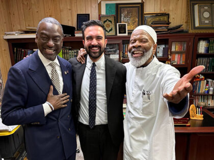 Today at Masjid At-Taqwa, I had the pleasure of meeting with Imam Siraj Wahhaj, one of the