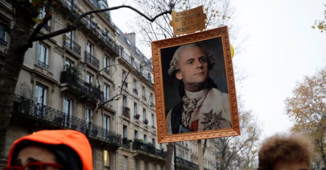 96 Per Cent of French Public Dissatisfied with State of Their Country