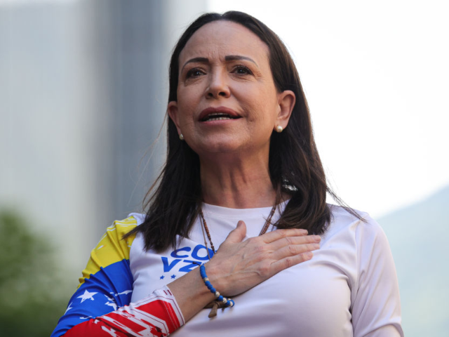 GettyImages-2193176136 CARACAS, VENEZUELA - JANUARY 9: Opposition leader Maria Corina Machado gestures during an