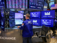 Stocks Shrug Off Shutdown, Edging To Record Highs
