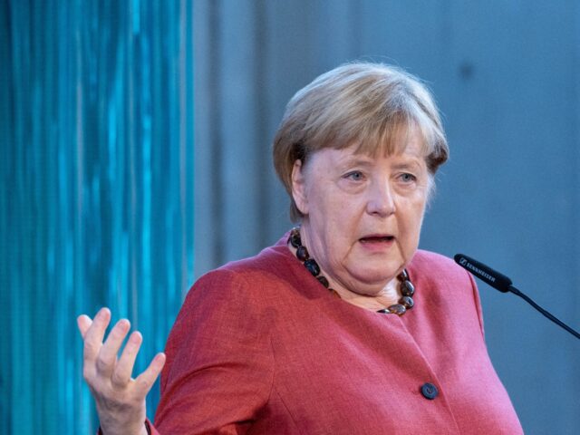 29 September 2025, Mecklenburg-Western Pomerania, Stralsund: Angela Merkel (CDU), former G