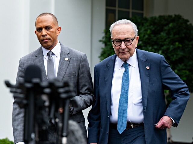 Vance Says US Headed For Shutdown After Talks With Democrats Representative Hakeem Jeffries, a Democrat from New York, left, and Senate Minority Leader