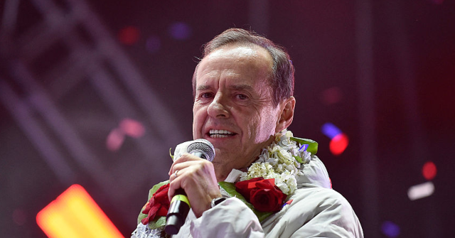 Bolivia Poised to Turn the Page on 20 Years of Socialist Rule in Sunday Presidential Runoff