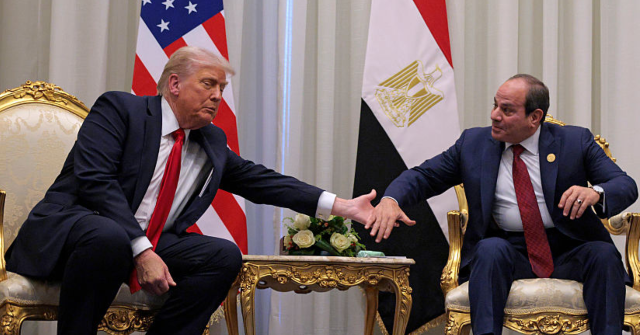 Trump Says ‘I Think Iran Will Come Along’ to Peace Deal During Meeting with Egypt’s President