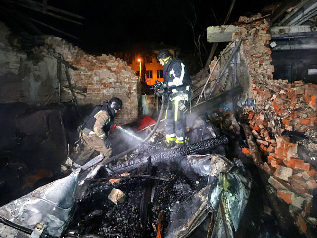 Glide bomb launched by Russian forces explodes near hospital in Kharkiv Rescuers work to extinguish a fire caused by a Russian glide bomb strike on the territory