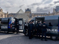 Paris Anti-Banditry Police Arrest Five Including ‘Prime Suspect’ Over Louvre Robbery