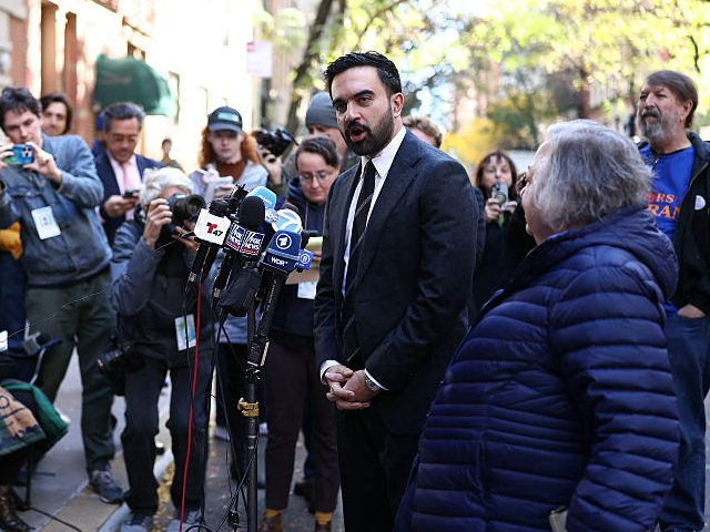 GettyImages-2243294139 Democratic socialist candidate Zohran Mamdani speaks to the press in the Manhattan borough