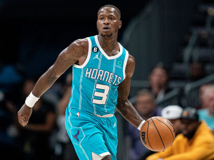 Terry Rozier #3 of the Charlotte Hornets brings the ball up court against the New Orleans