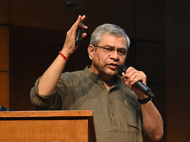 GettyImages2236738494 Union Minister Ashwini Vaishnaw briefs the media on cabinet decisions, including a major p