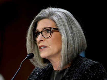 Joni Ernst Proposes Bill to Clear Way to Sell Underutilized D.C. Federal Buildings