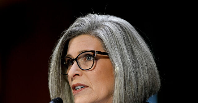 Joni Ernst Proposes Bill to Clear Way to Sell Underused D.C. Federal Buildings